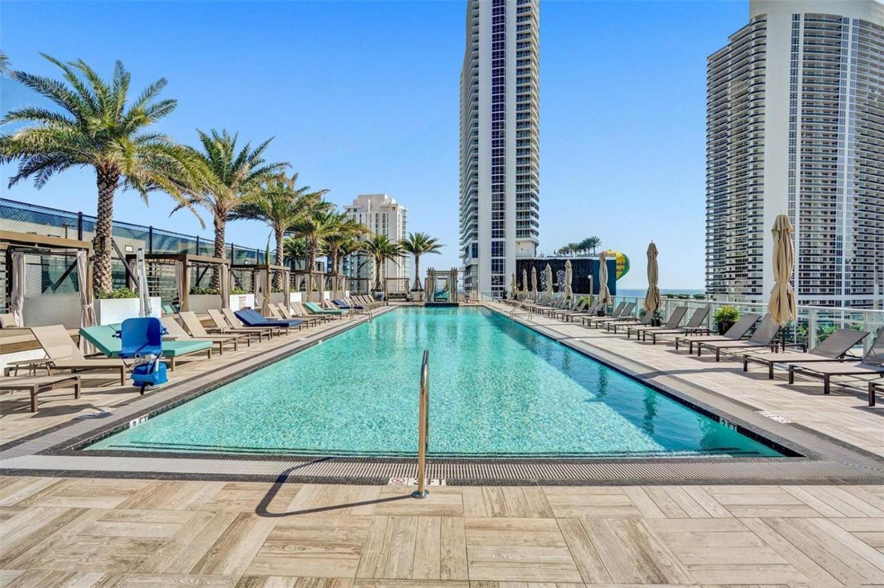 Hyde Beach House Three-Bedroom, Waterfront, Ocean And Intercostal View, Rooftop Pool, 5 Min Walk To Beach Холивуд Екстериор снимка