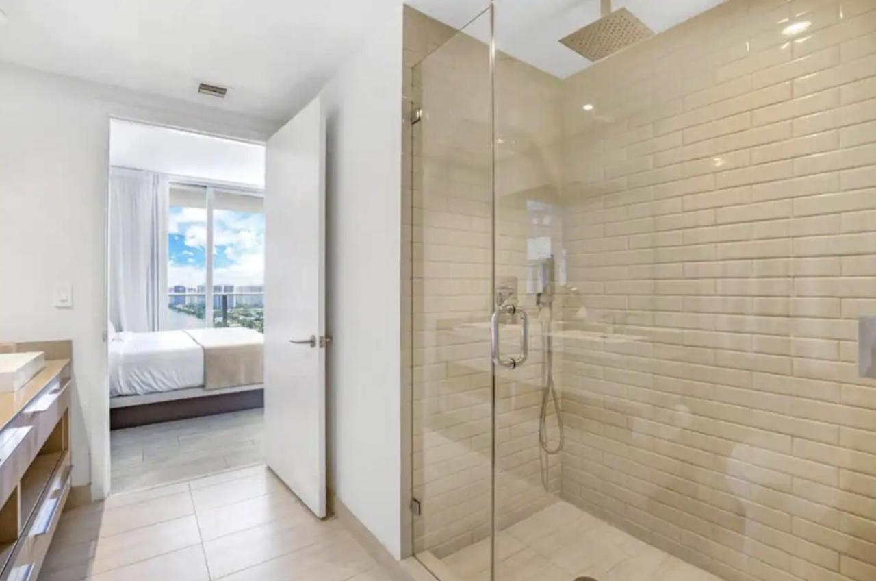 Hyde Beach House Three-Bedroom, Waterfront, Ocean And Intercostal View, Rooftop Pool, 5 Min Walk To Beach Холивуд Екстериор снимка
